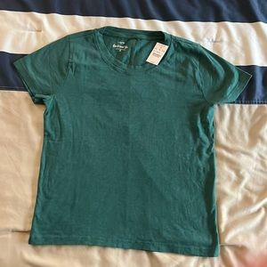 J Crew Girlfriend Tee. Size S. NWT